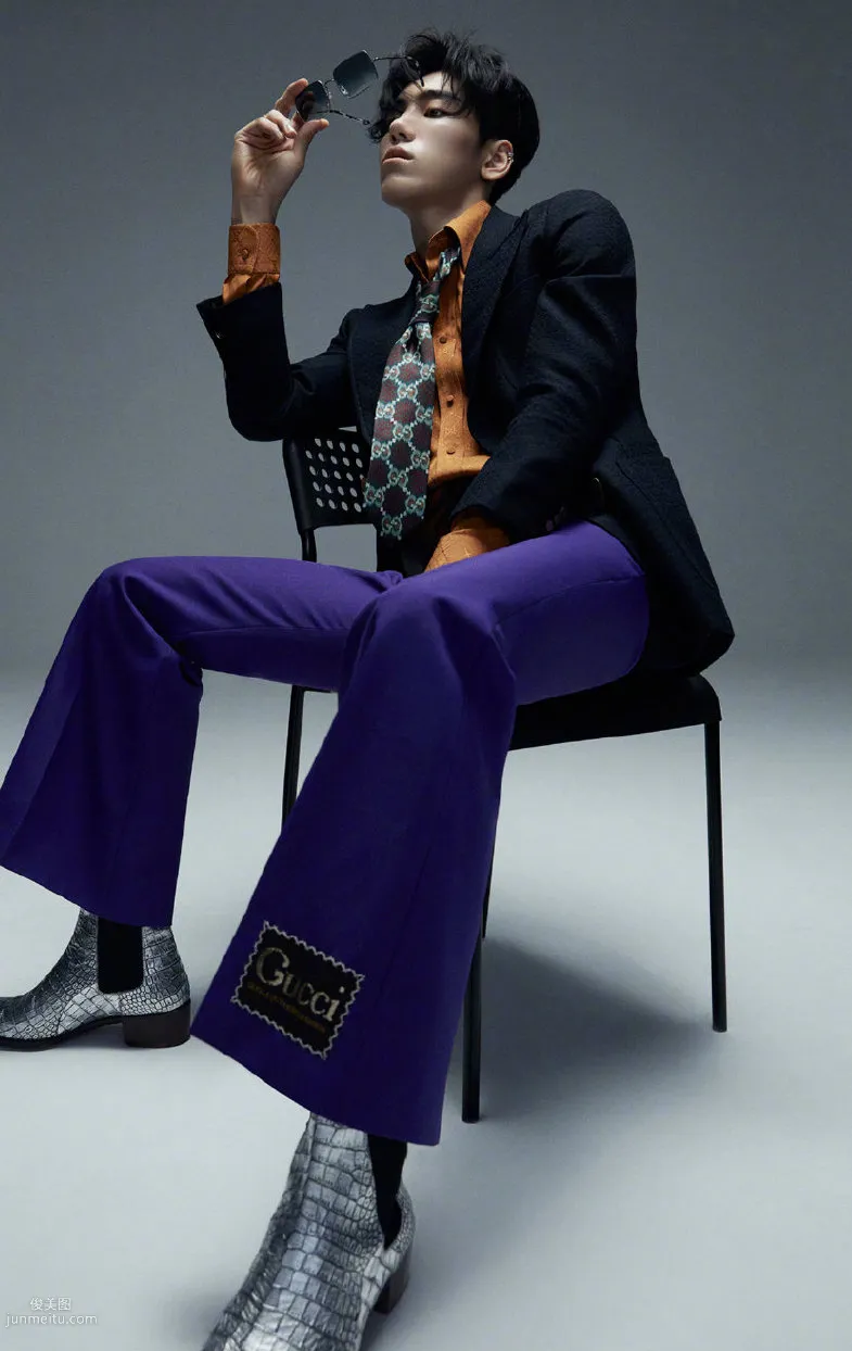 山西帅哥明星王子异杂志封面照片，多套服饰诠释不一样时尚魅力套图9