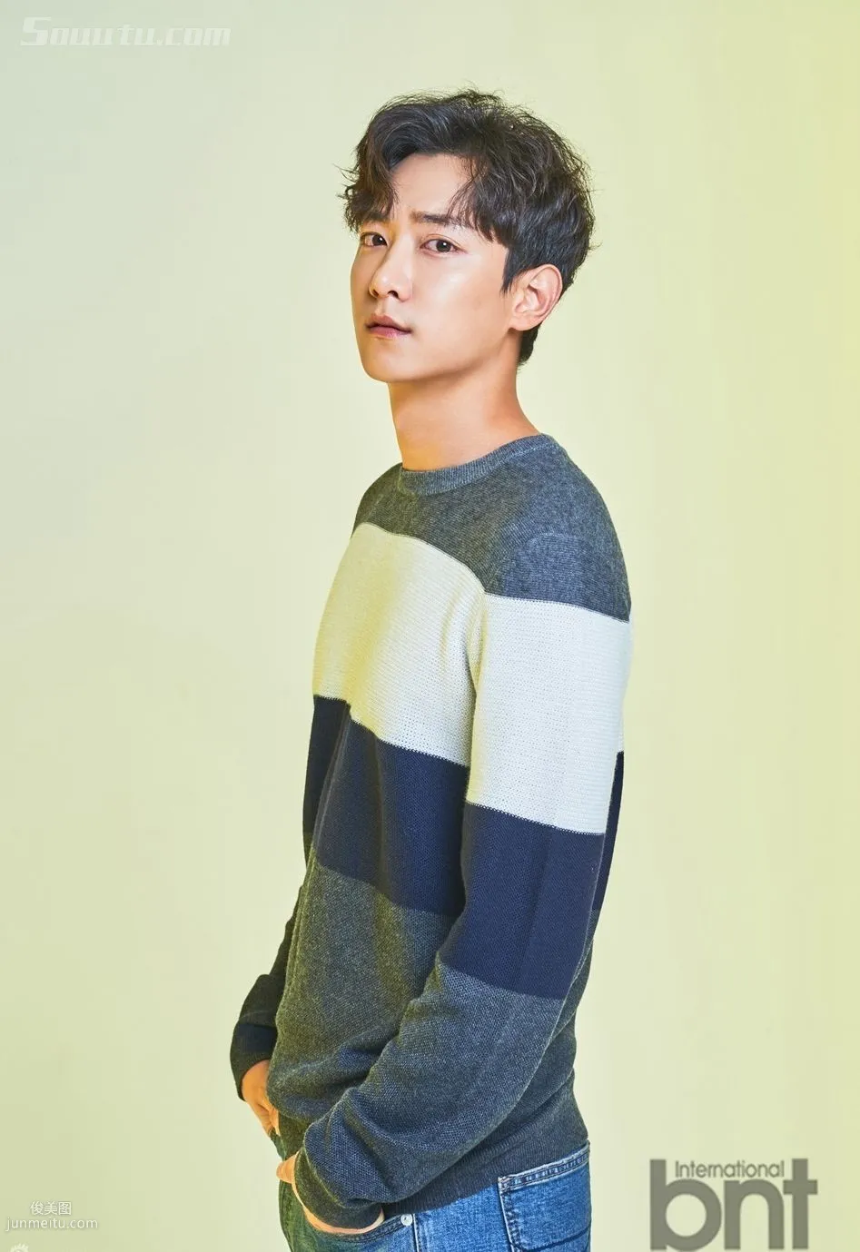 韩国男演员李正赫登时尚杂志《bnt》写真图片套图5