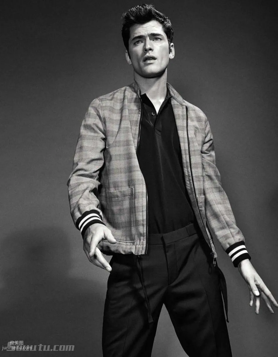 美国男模肖恩·奥普瑞Sean O'pry性感帅气黑白写真照套图3