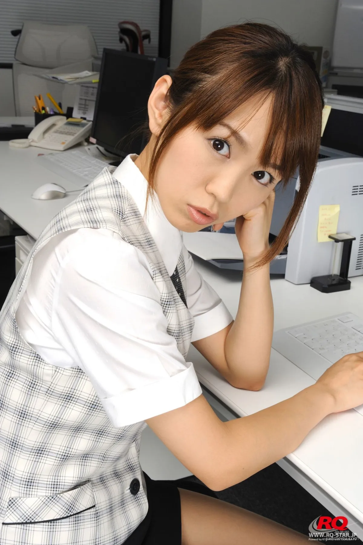 [RQ-STAR] NO.00055 Kotomi Kurosawa 黒沢琴美 Office Lady 写真集4