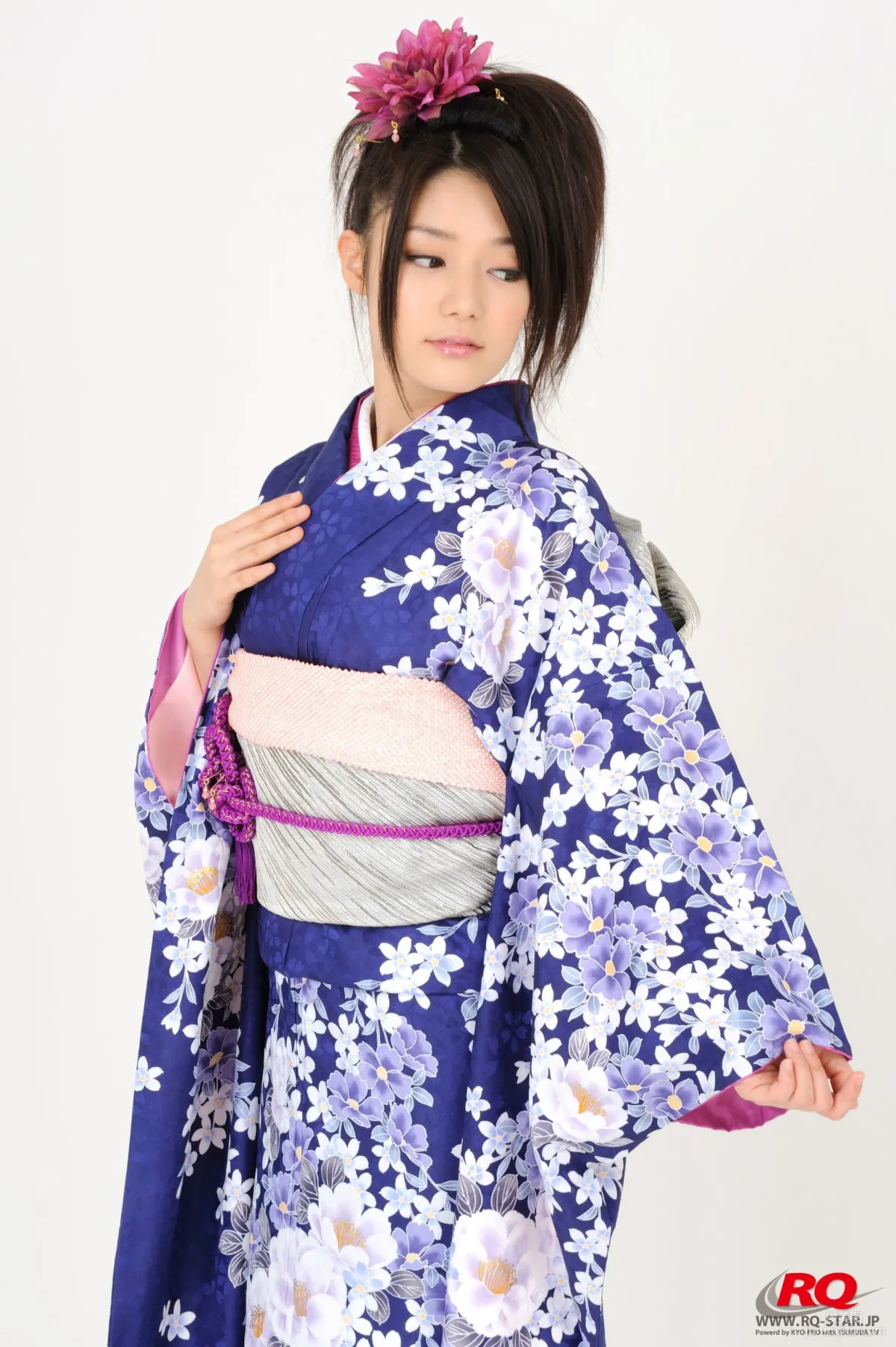 [RQ-STAR] NO.00068 古崎瞳 謹賀新年 Kimono – Happy New Year 和服系列34