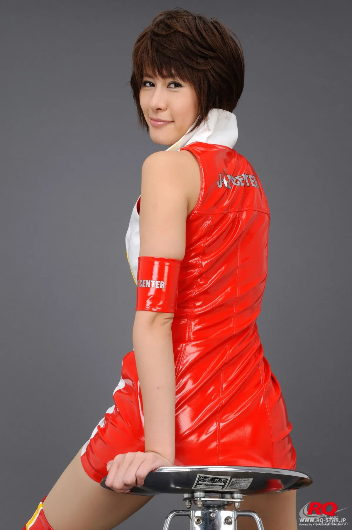 [RQ-STAR] NO.00088 Akiko Fujihara 藤原明子 Race Queen – 2008 Jim Gainer  写真集73