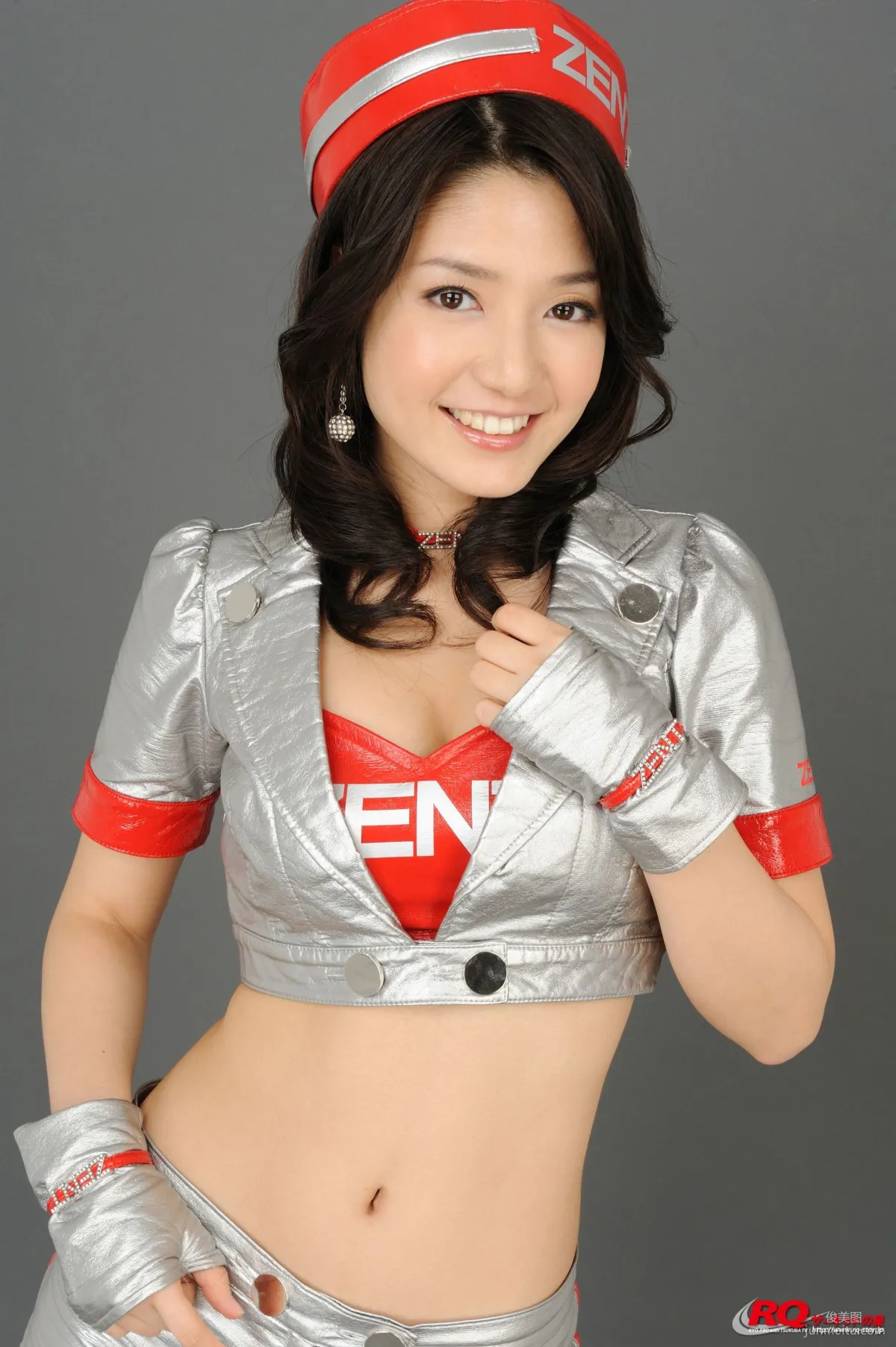 [RQ-STAR] NO.00109 古崎瞳 Race Queen – 2008 Zent Sweeties111