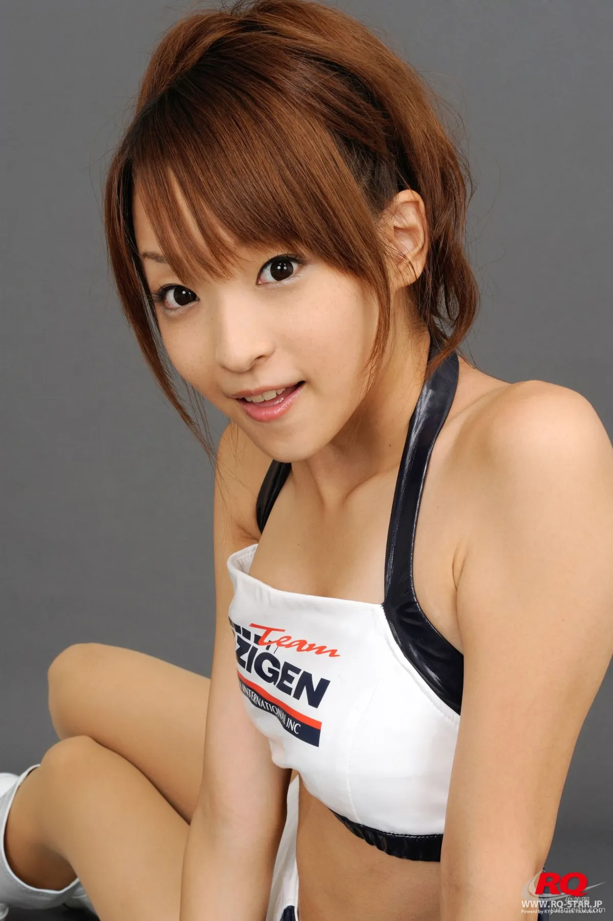 [RQ-STAR] NO.00080 Mio Aoki 青木未央 Race Queen – 2008 5Zigen  写真集85