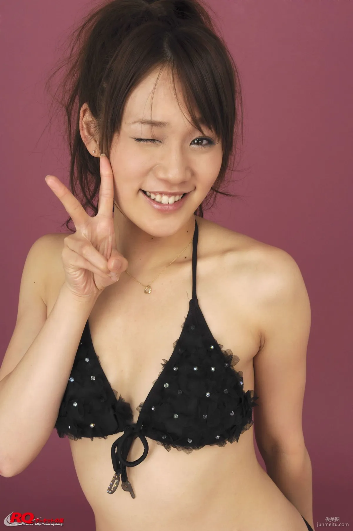 [RQ-STAR] NO.00126 Reina Fuchiwaki 淵脇レイナ Swim Suits – Black 写真集120