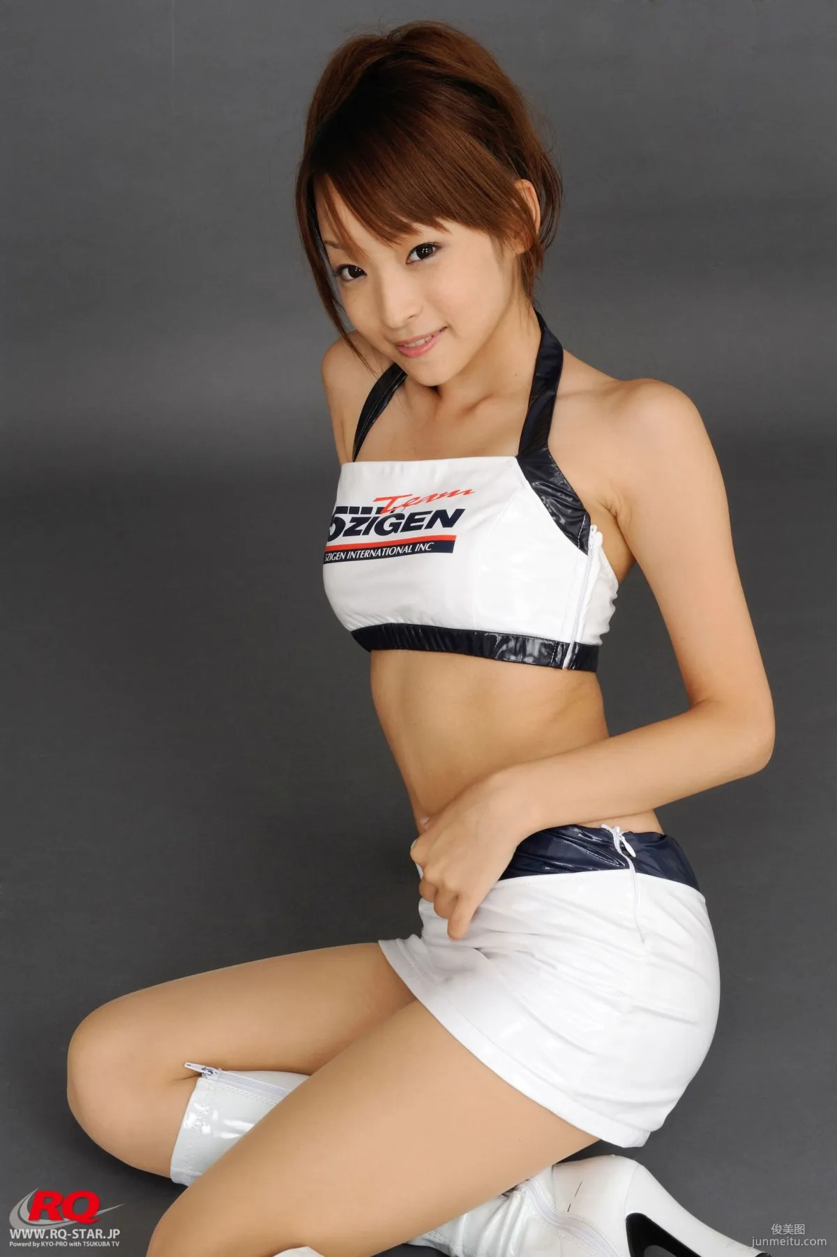 [RQ-STAR] NO.00080 Mio Aoki 青木未央 Race Queen – 2008 5Zigen  写真集90