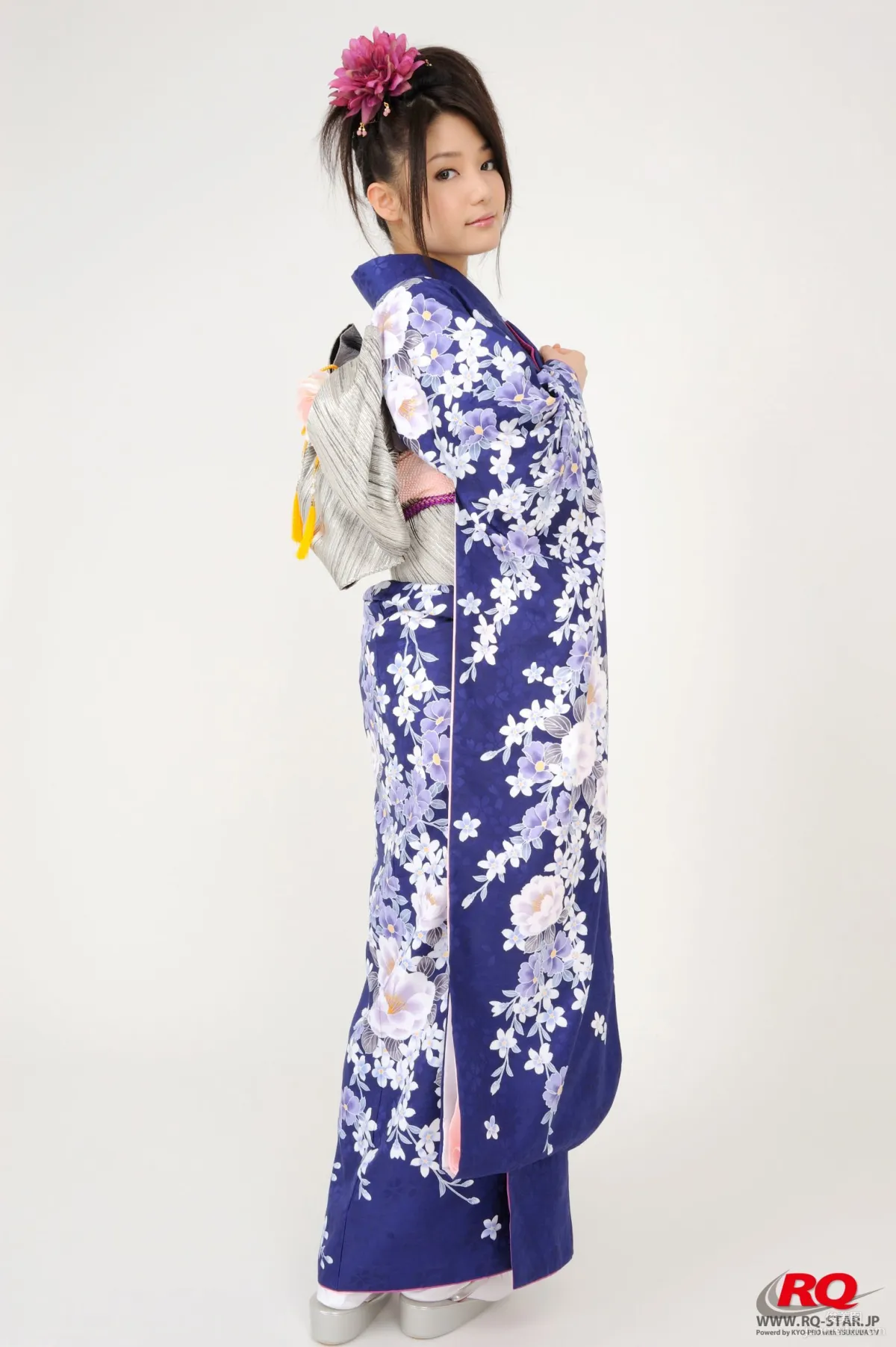 [RQ-STAR] NO.00068 古崎瞳 謹賀新年 Kimono – Happy New Year 和服系列26