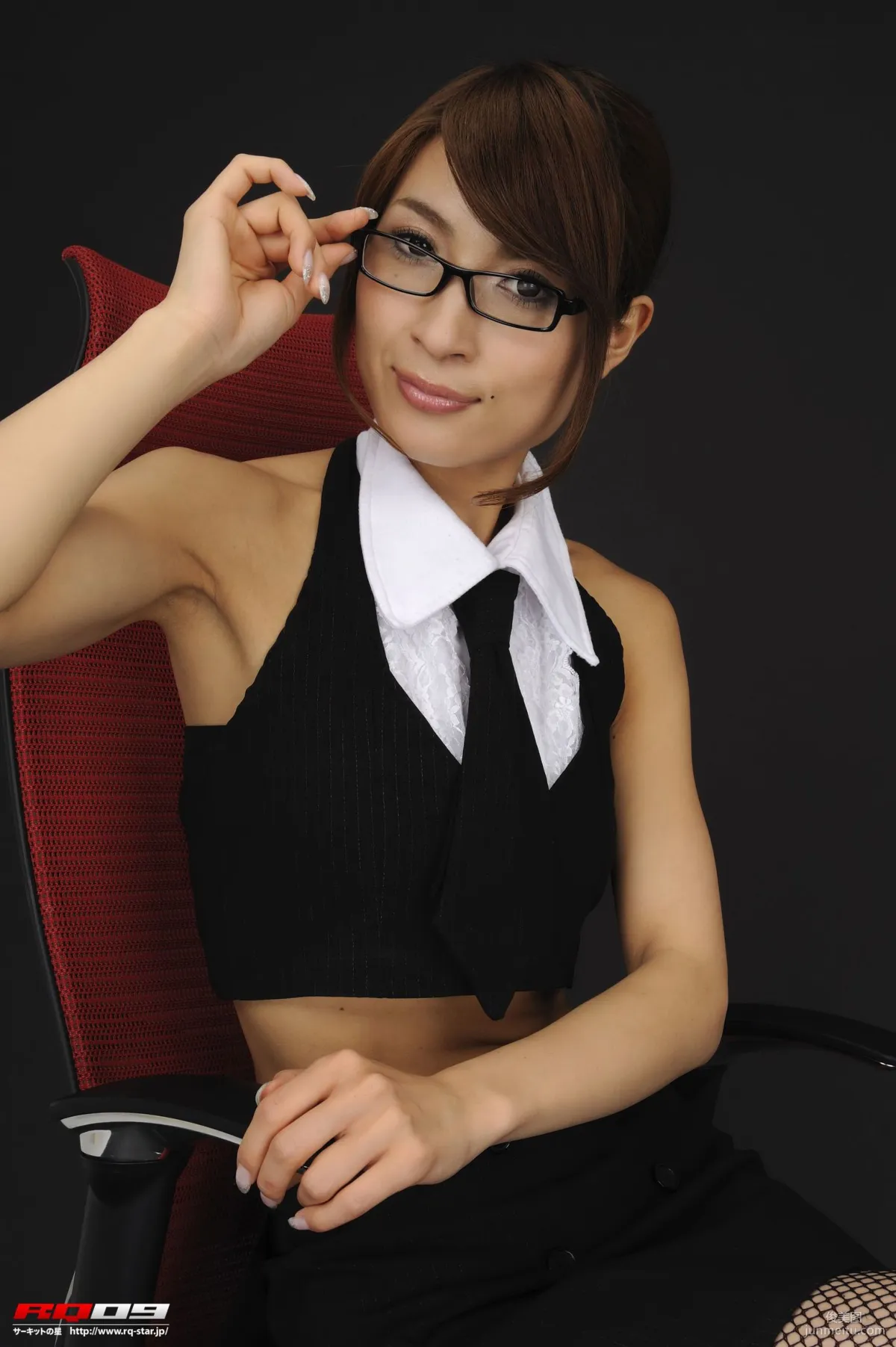 [RQ-STAR写真集] NO.00144 高橋千咲姫 Sexy Teacher 性感女教师102