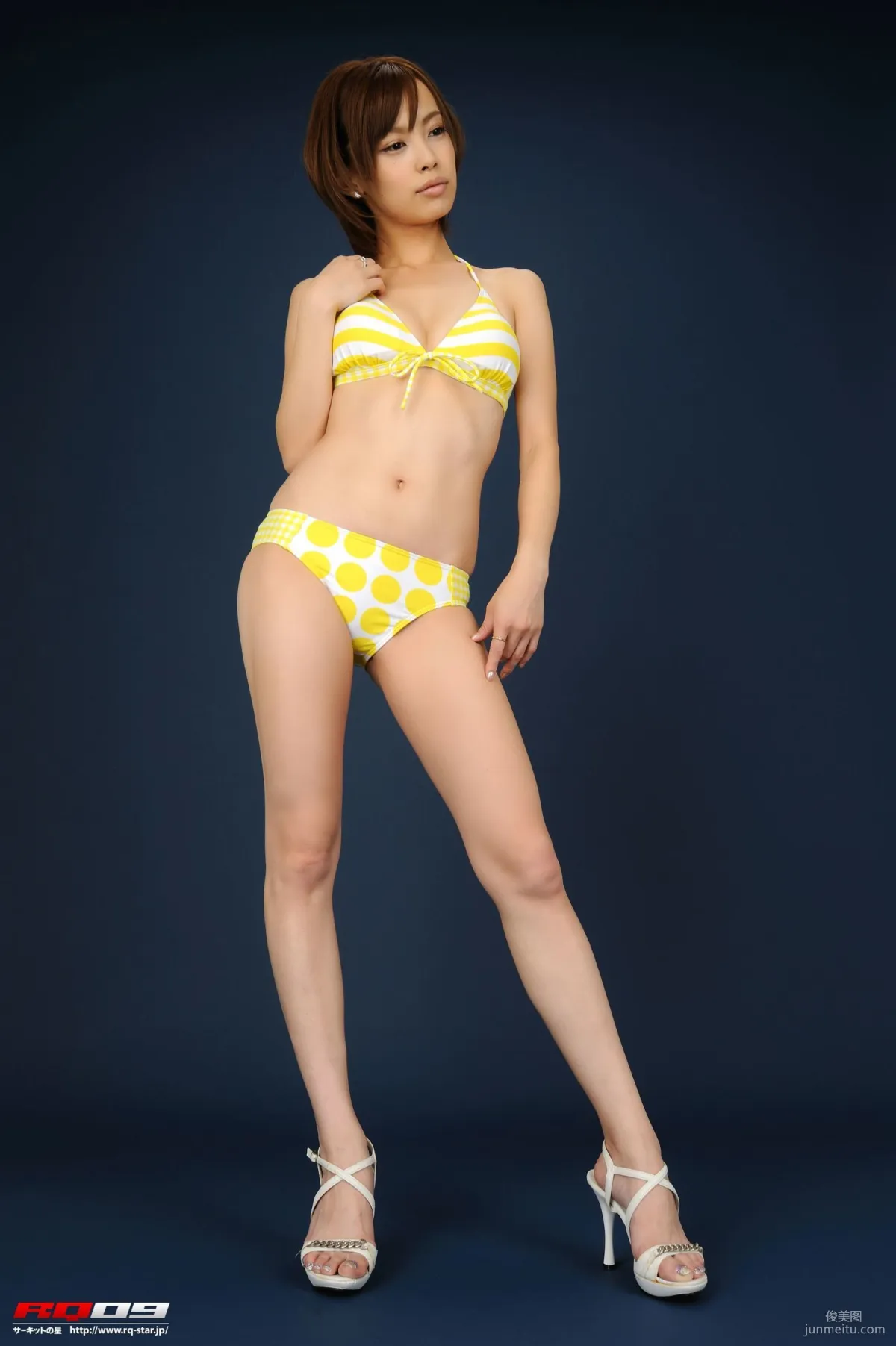 [RQ-STAR] NO.00185 Izumi Morita 森田泉美 Swim Suits 写真集20