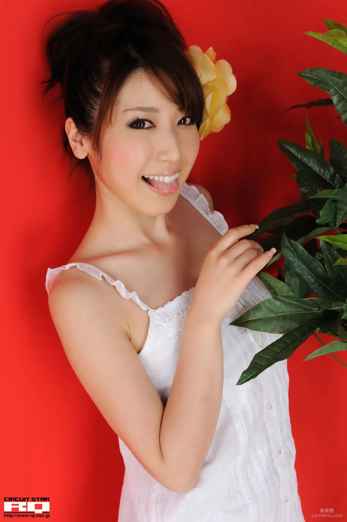 [RQ-STAR] NO.00273 Emi Shimizu 清水恵美 Private Dress 超短裙 写真集75