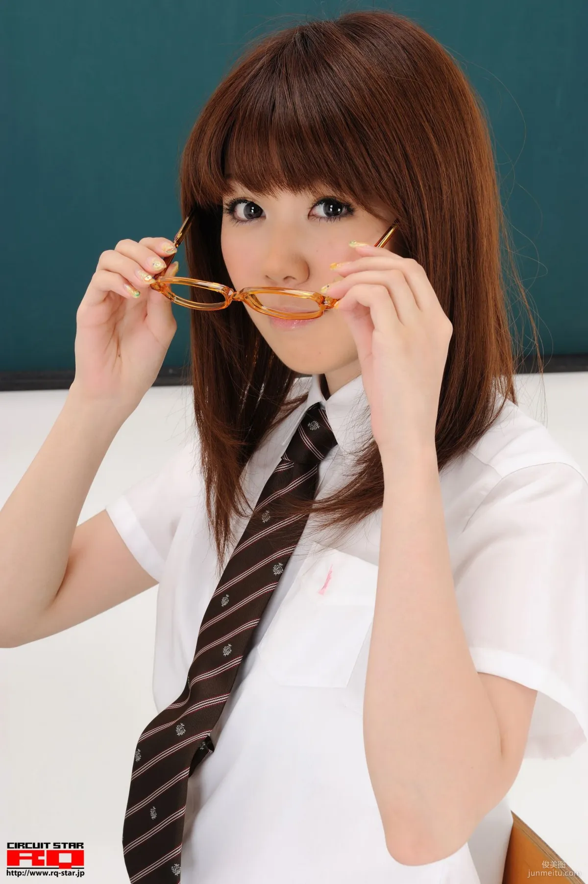 [RQ-STAR] NO.00378 生田晴香 School Girl 写真集80