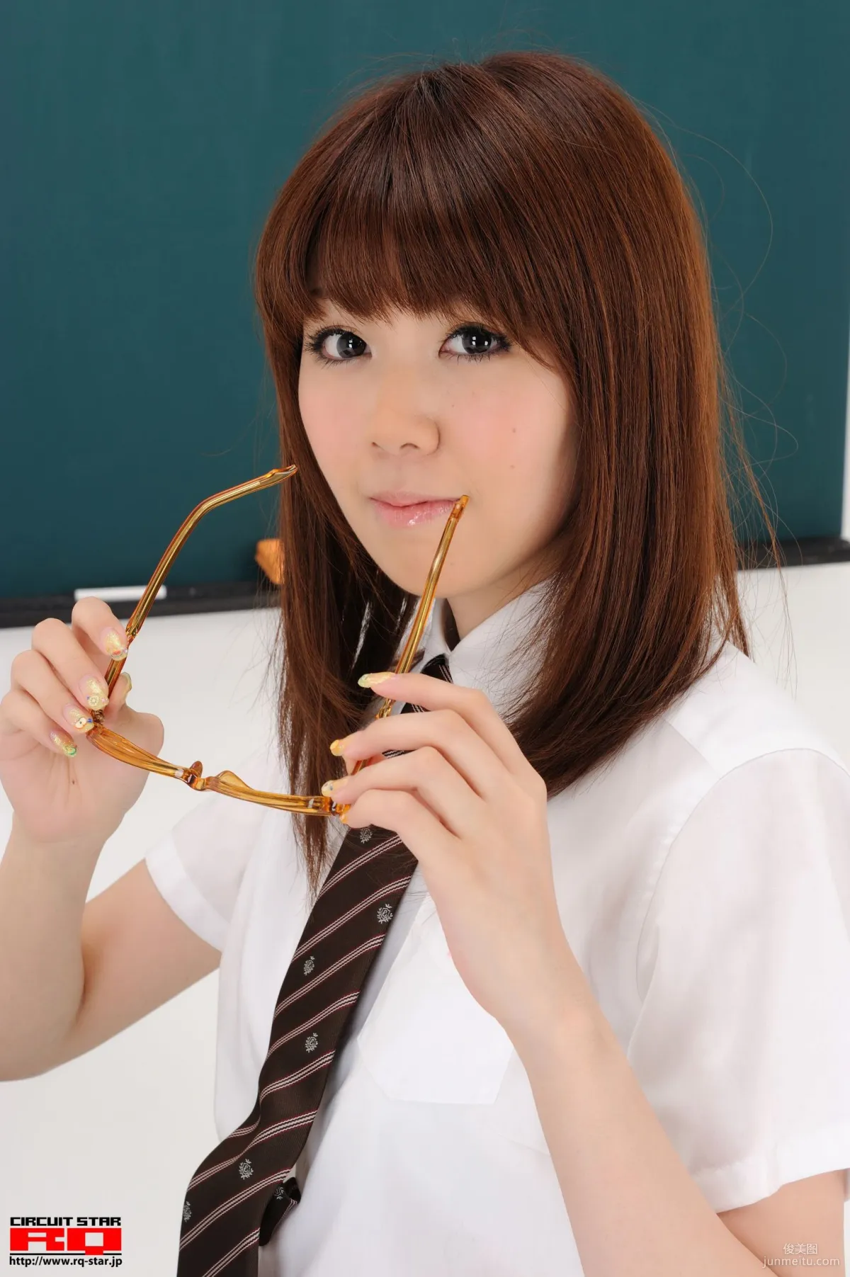 [RQ-STAR] NO.00378 生田晴香 School Girl 写真集81