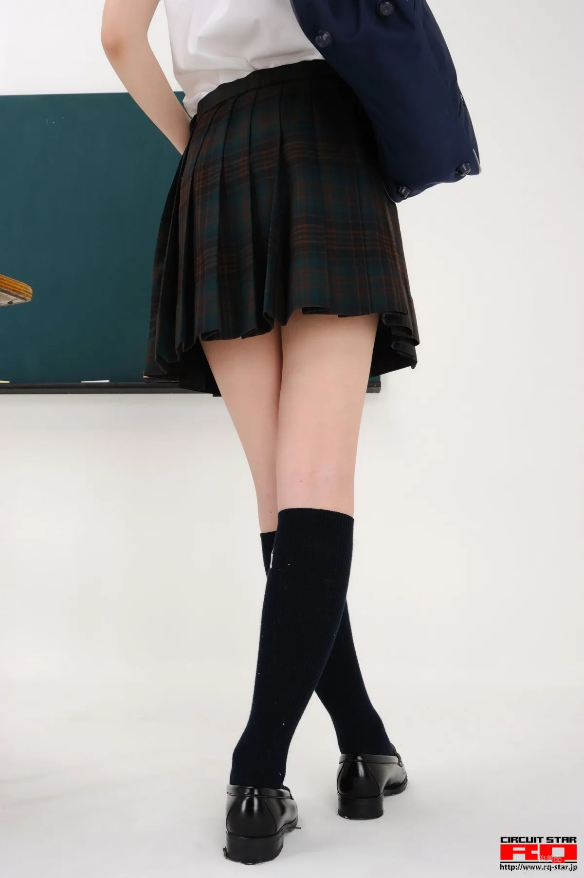 [RQ-STAR] NO.00378 生田晴香 School Girl 写真集14