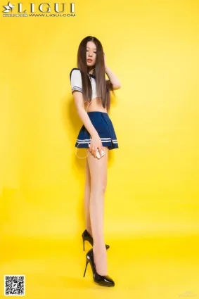 [丽柜LiGui] Model 佳怡《长发水手服美女丝足》美腿玉足写真图片