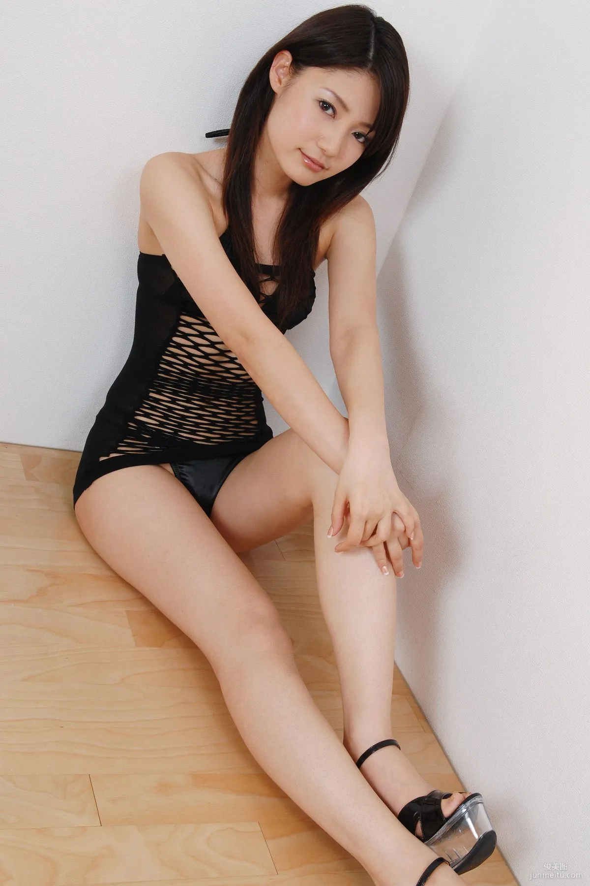 [BWH] HRQ0069 Hitomi Furusaki 古崎瞳《赛车女郎+泳装》写真集40