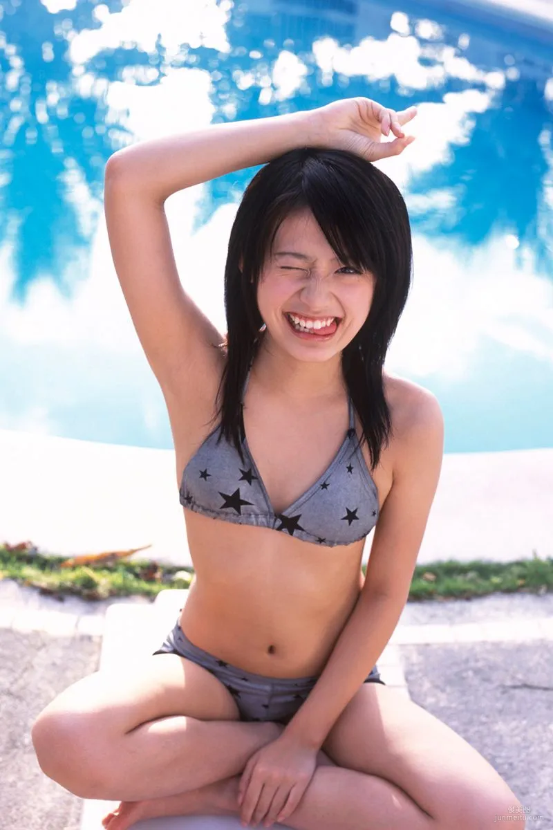 Narumi Konno 近野成美 《なるっと》写真集 [For-side] 27