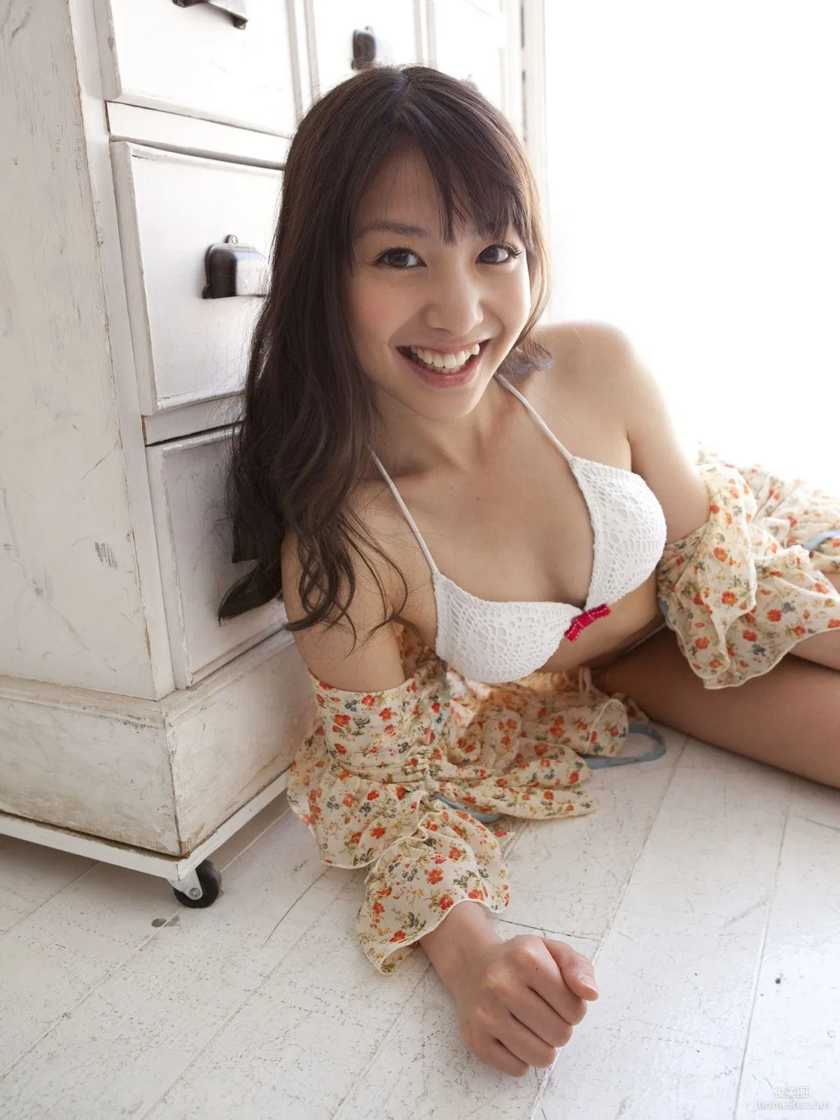 小池唯《Make Me Happy!》 写真集 [Sabra.net] 19