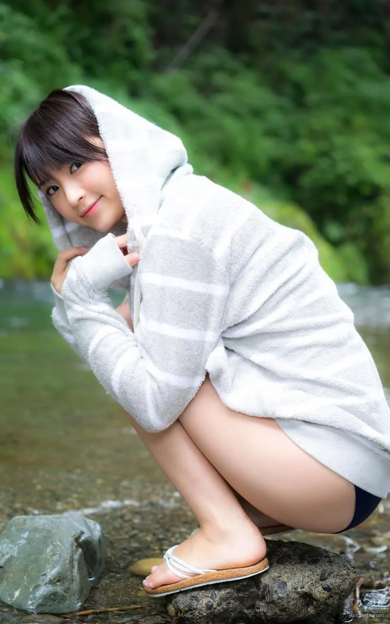 鈴木咲 Saki Suzuki《咲とさとがえり》写真集 30