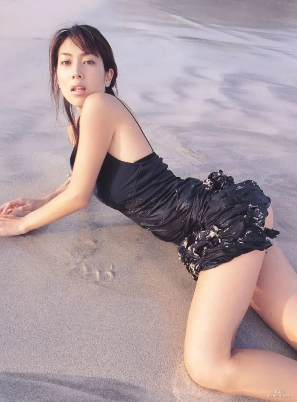 Emi Kobayashi 小林恵美 《Happening》写真集40