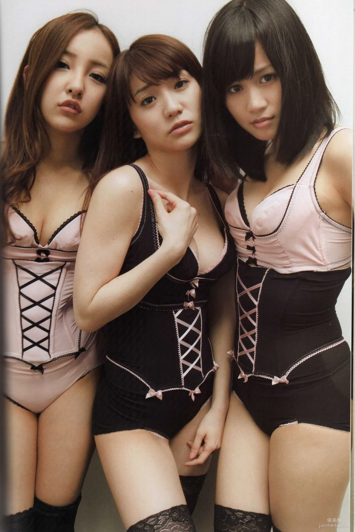 日本AKB48女子组合《2013 Fashion Book内衣秀》写真集32