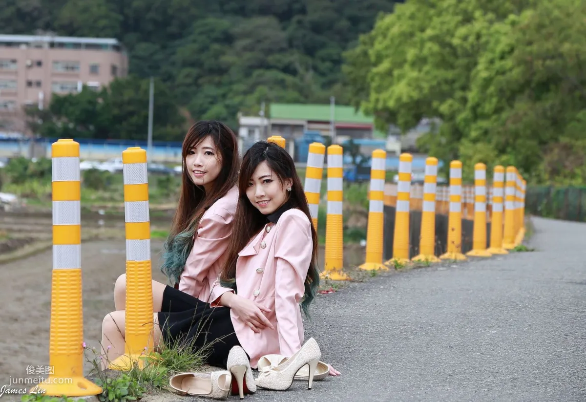 极品清纯甜美台湾双胞胎姐妹花清新外拍写真集31