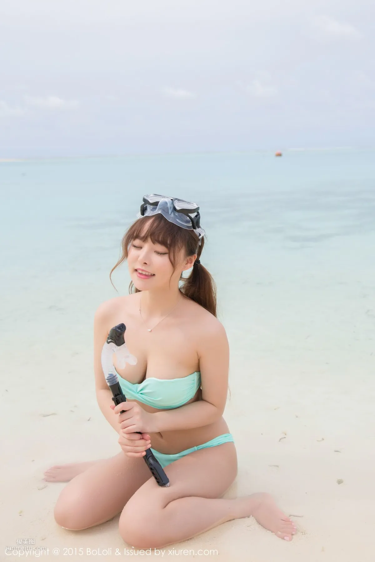 柳侑绮Sevenbaby《马尔代夫旅拍》海边湿身篇 [BoLoli波萝社] Vol.049 写真集27