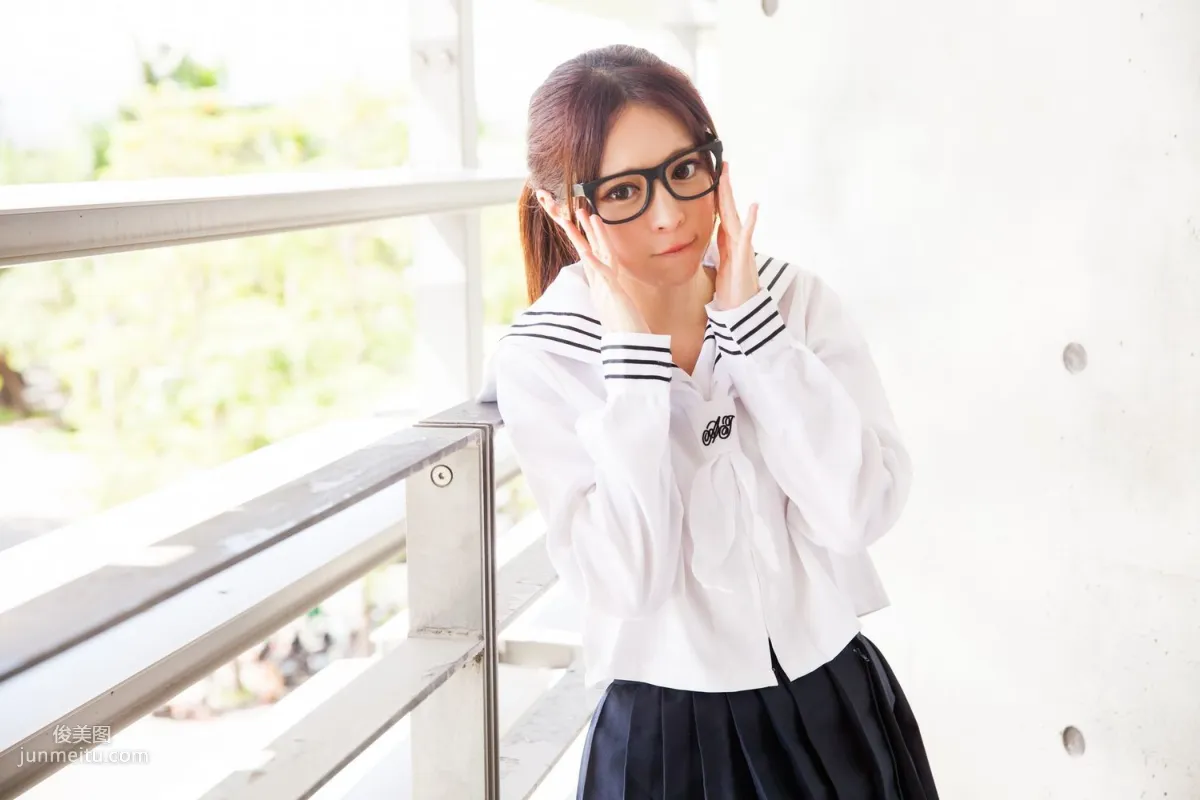 台湾美女张齐郡JULIE《长筒袜校服少女》写真集61