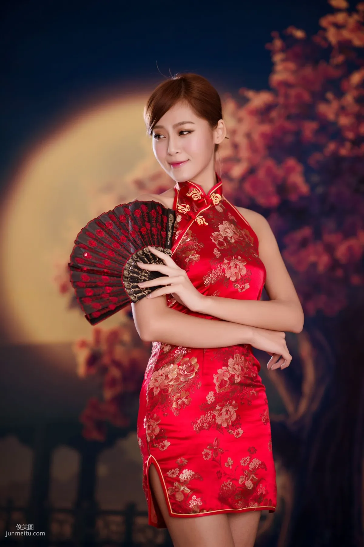 台湾女神Winnie小雪《古典红色旗袍》写真集6