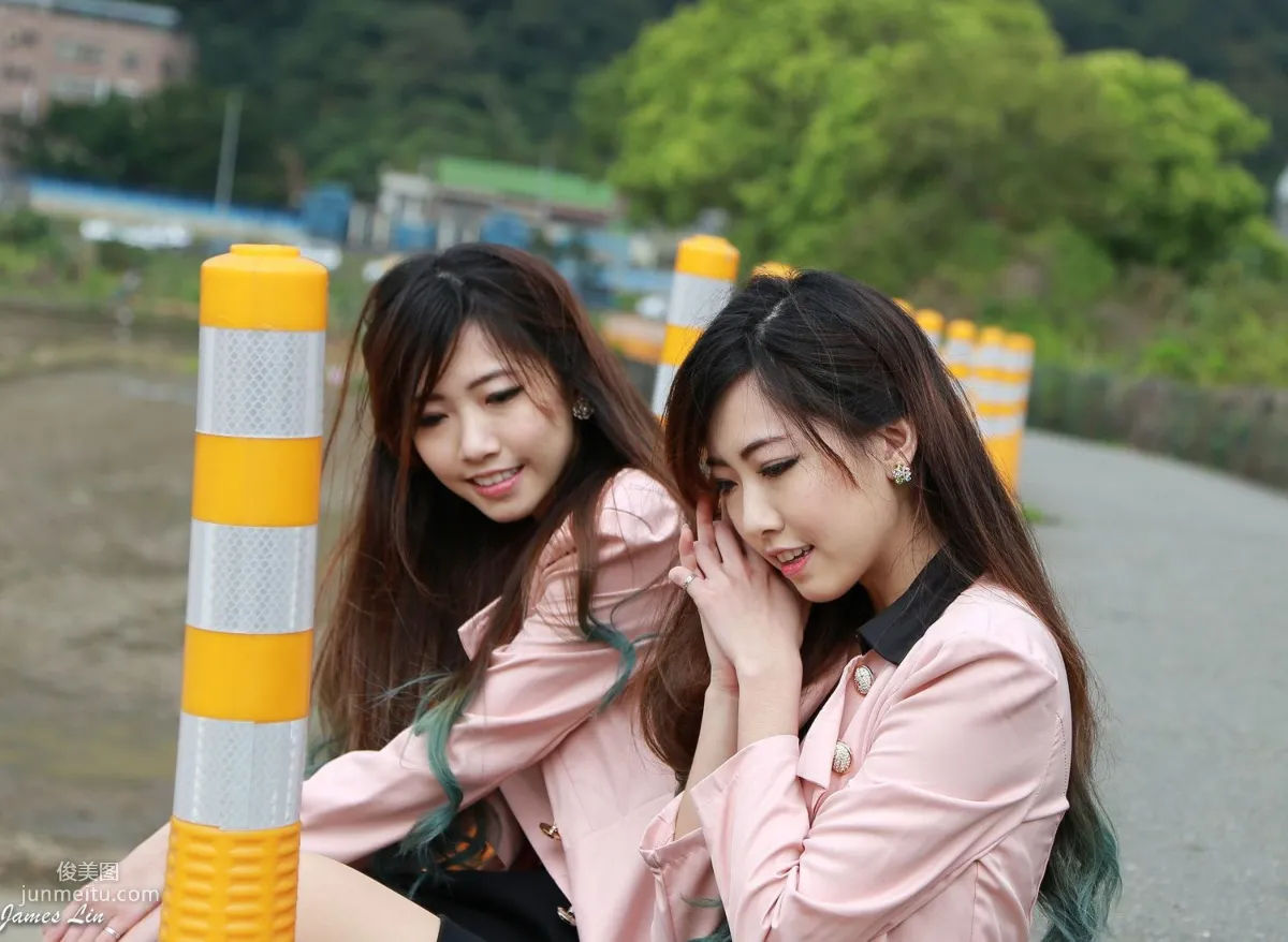 极品清纯甜美台湾双胞胎姐妹花清新外拍写真集35