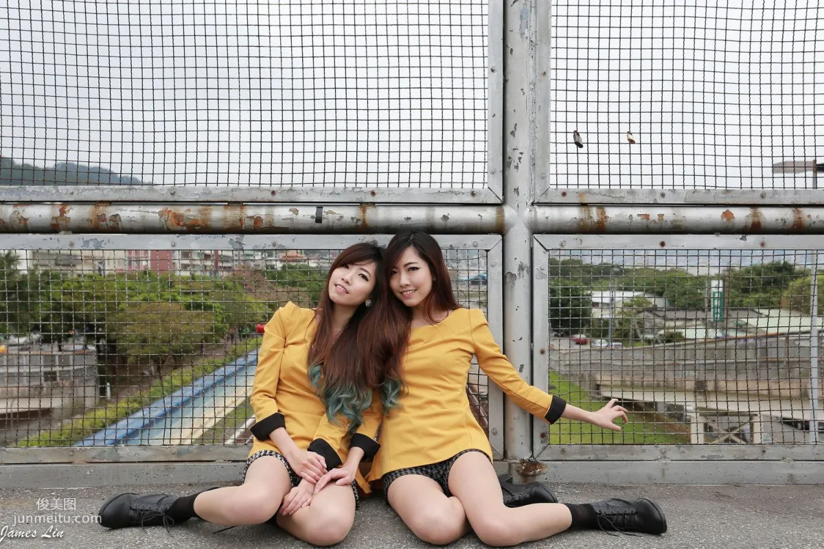 极品清纯甜美台湾双胞胎姐妹花清新外拍写真集11