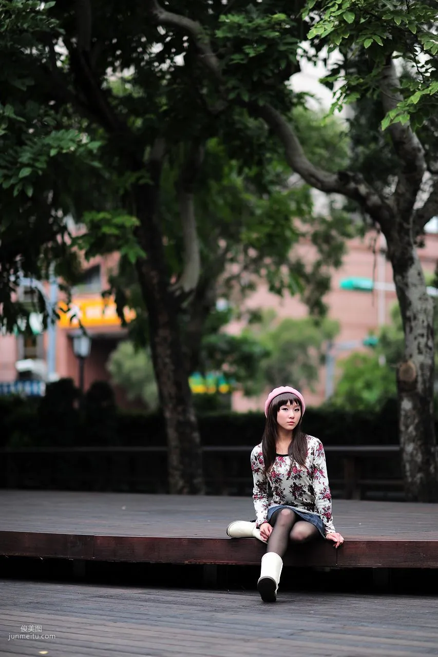 台湾黑丝芭比娃娃美女外拍写真集7
