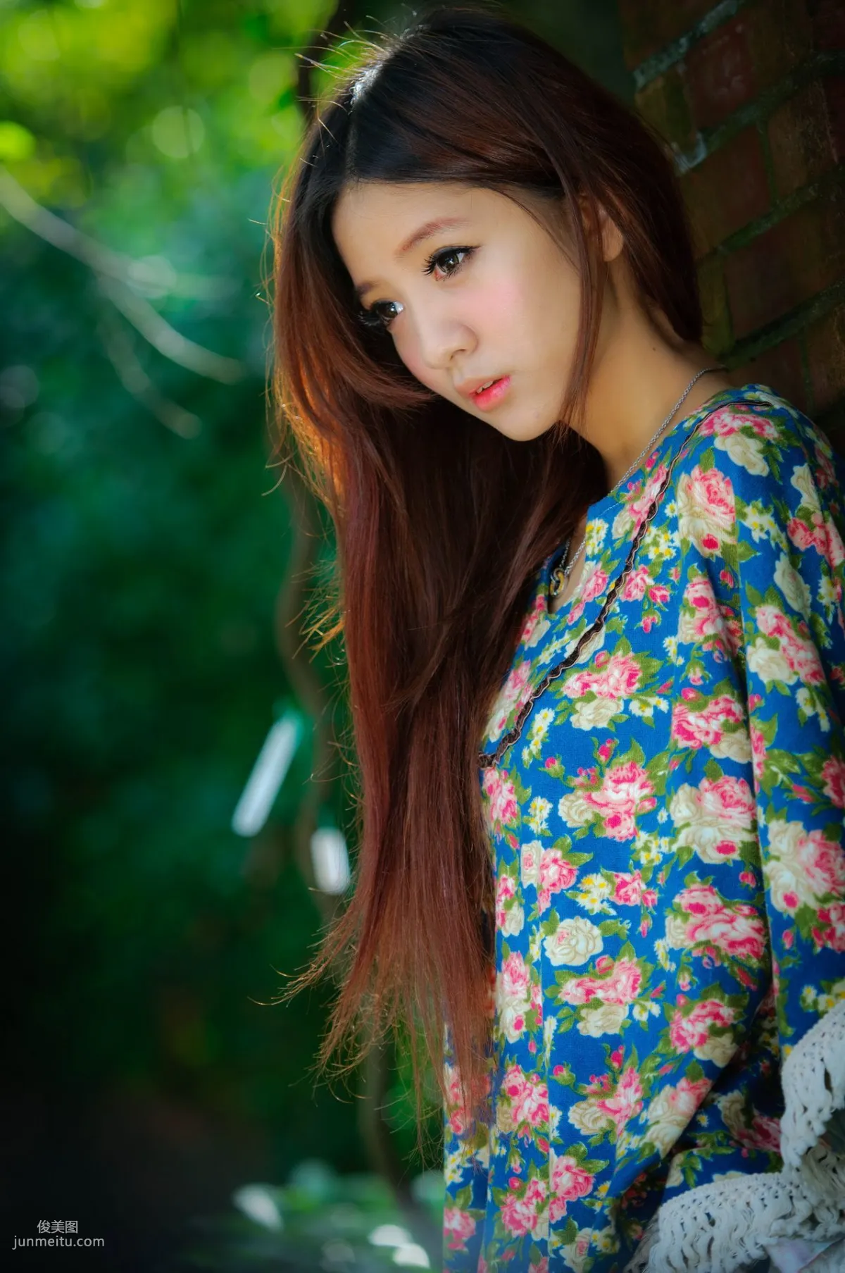 台湾美女妍安/吕芷葇《大安森林公園外拍》写真集29