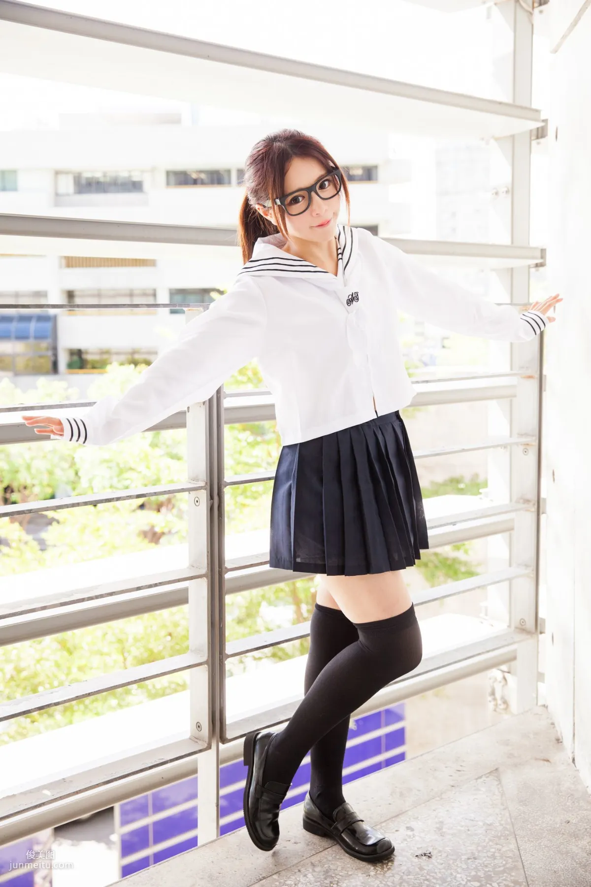 台湾美女张齐郡JULIE《长筒袜校服少女》写真集51