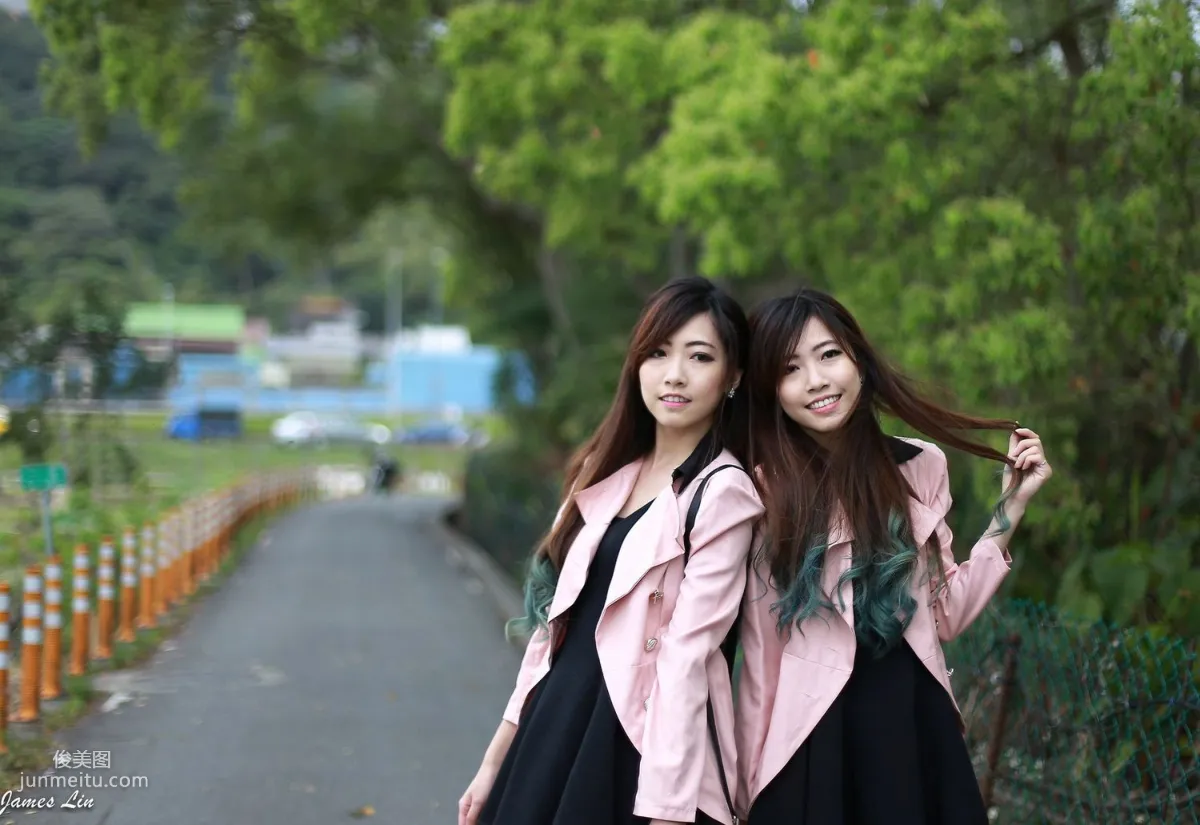 极品清纯甜美台湾双胞胎姐妹花清新外拍写真集27