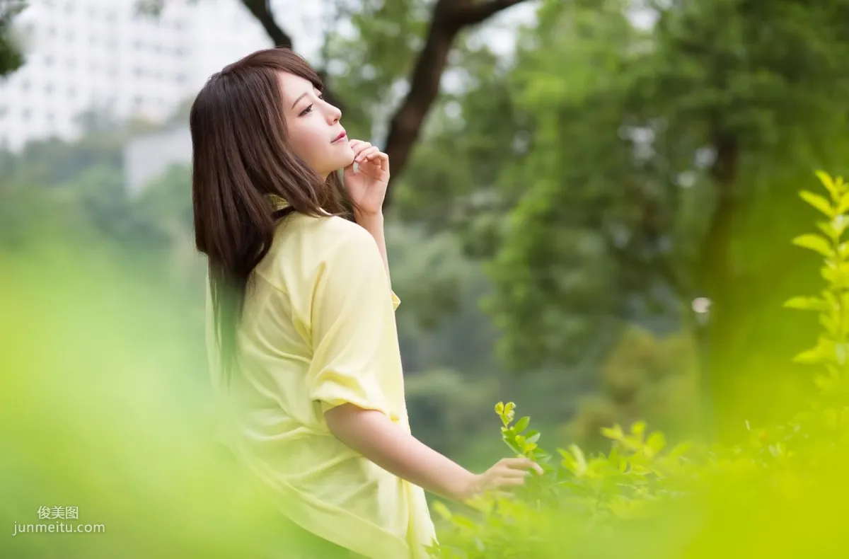 台湾女神张齐郡JULIE《踏青》写真集11