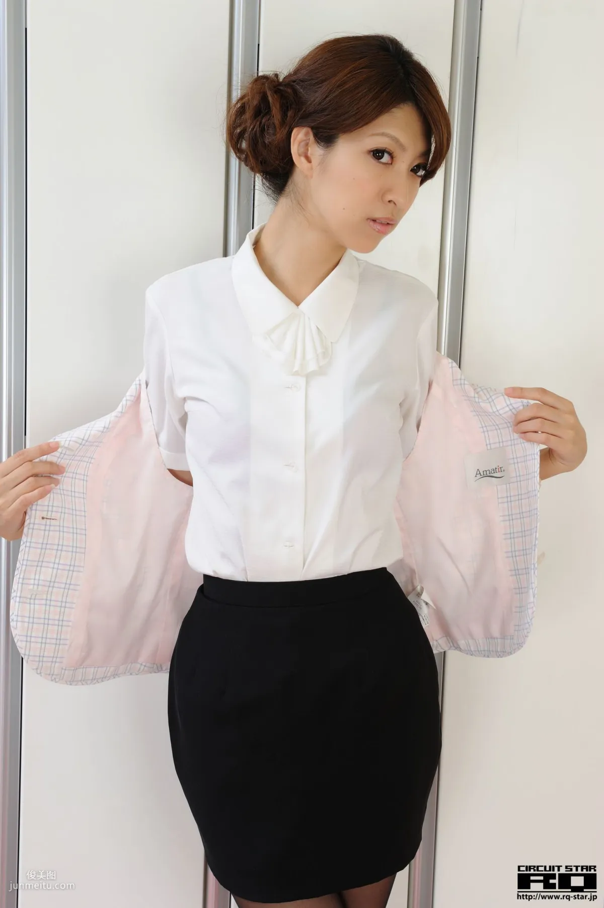 [RQ-STAR] NO.00551 黒崎あこ Office Lady 办公室女郎 写真集102