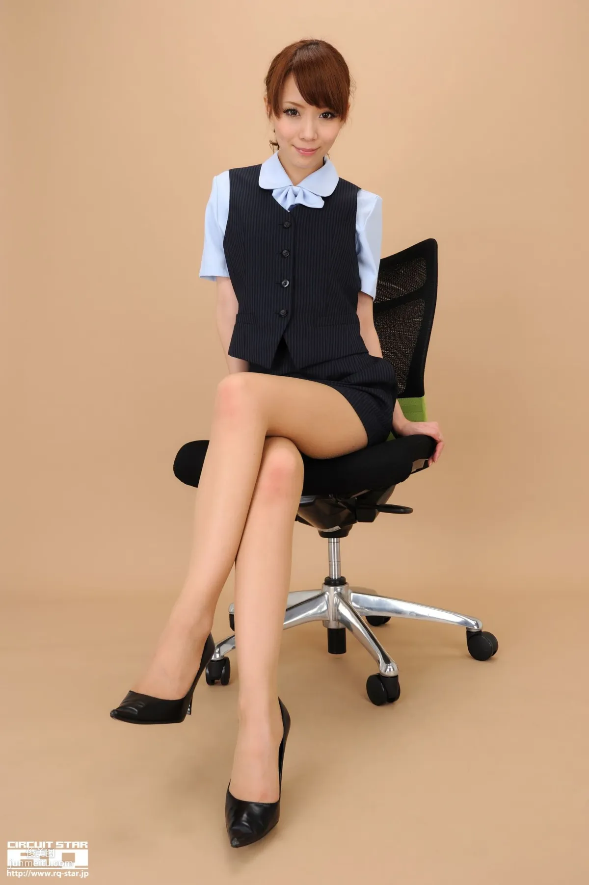 [RQ-STAR] NO.00524 Ari Takada 高田亜鈴 Office Lady 写真集70