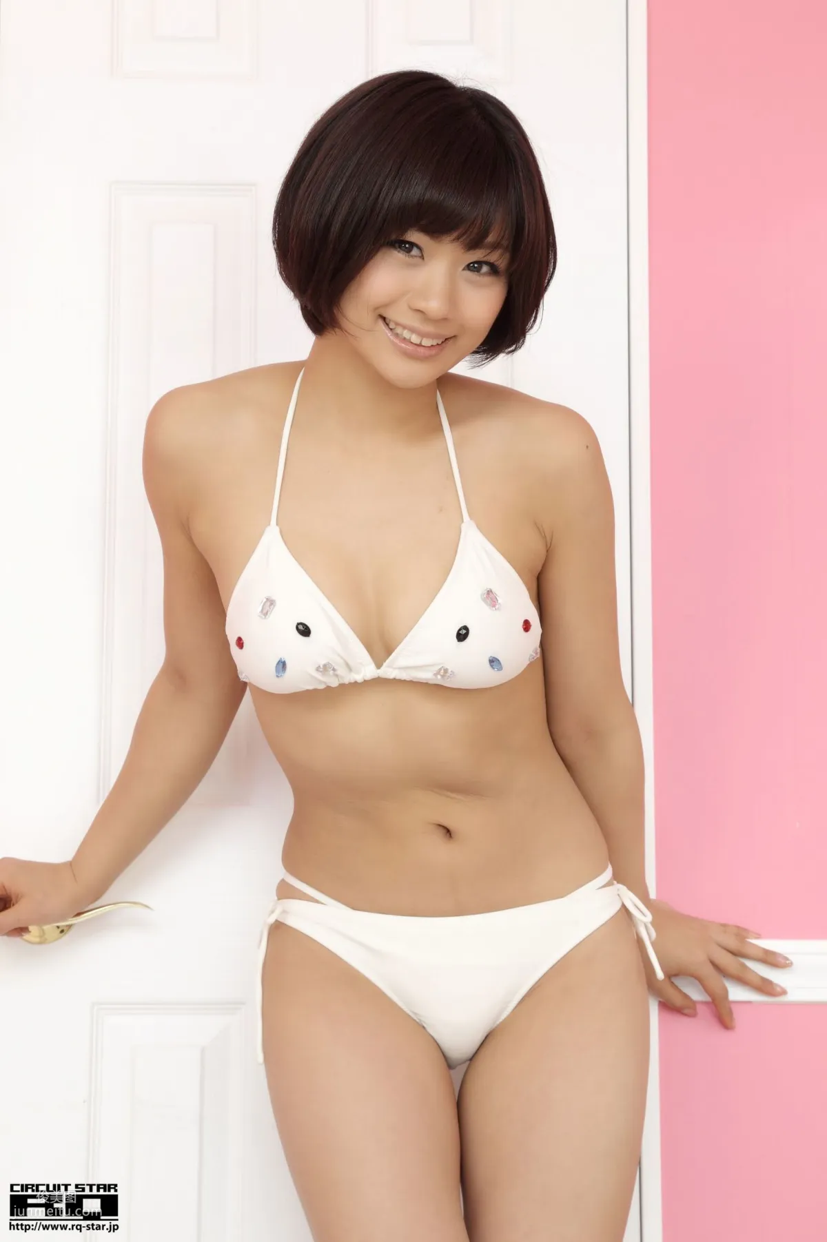 [RQ-STAR] NO.00609 安枝瞳 Hitomi Yasueda Swim Suits 写真集45