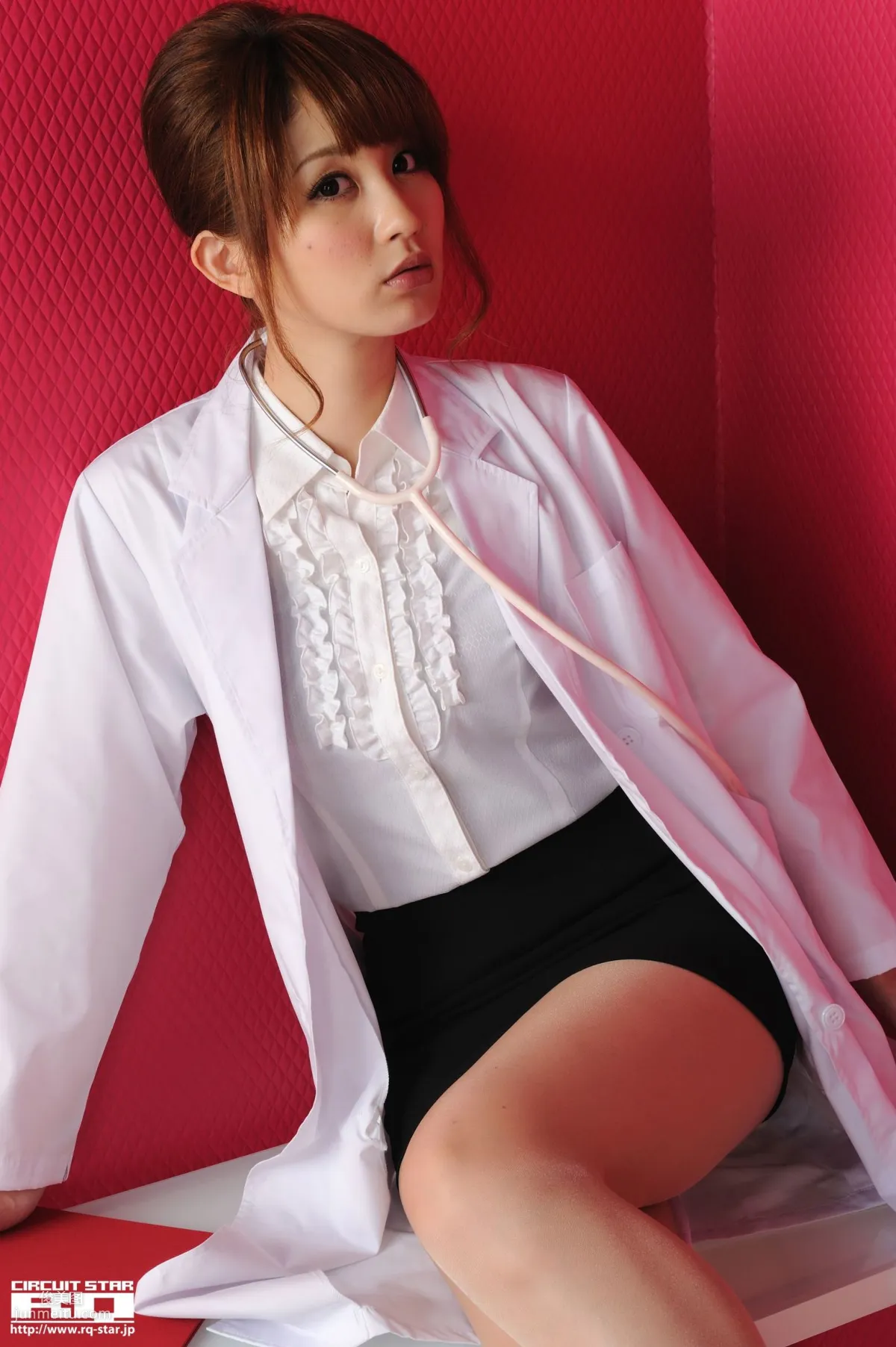 [RQ-STAR] NO.00633 前田真麻 Doctor Maasa 美女医生 写真集69