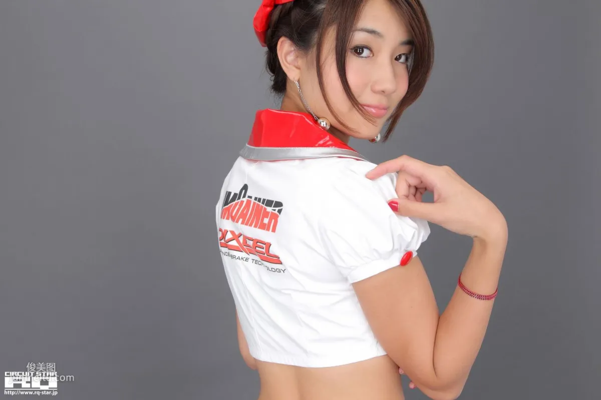 [RQ-STAR] NO.00586 Naoho Ichihashi 市橋直歩 Race Queen 写真集32