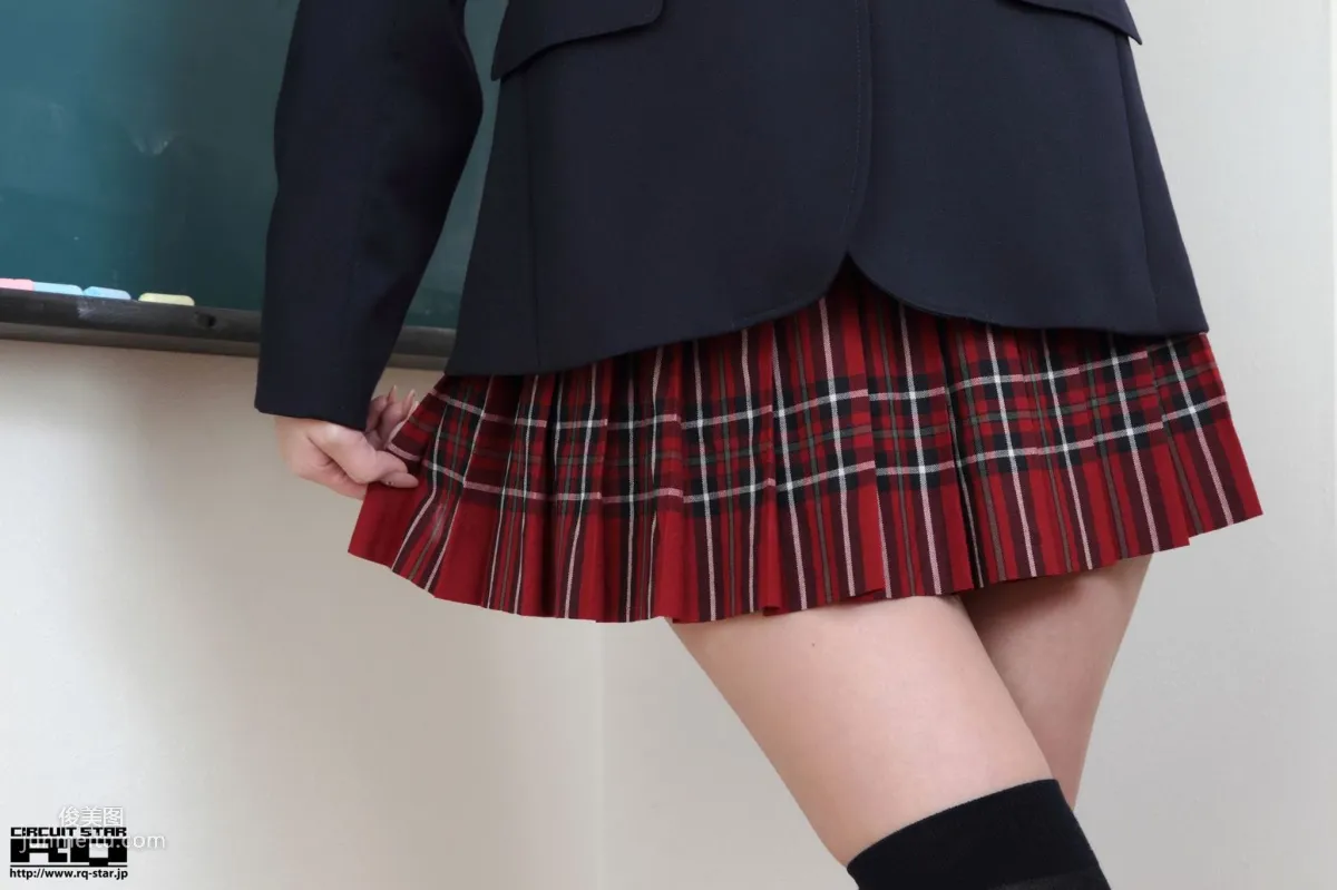 [RQ-STAR] NO.00595 大浦麻美 School Girl 校服系列 写真集16