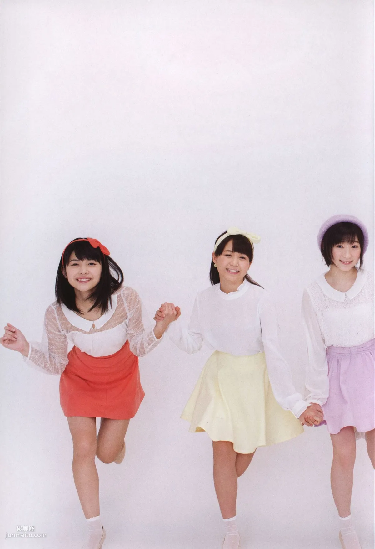 Juice=Juice《OFFICIAL PHOTO BOOK》 [PB] 写真集83