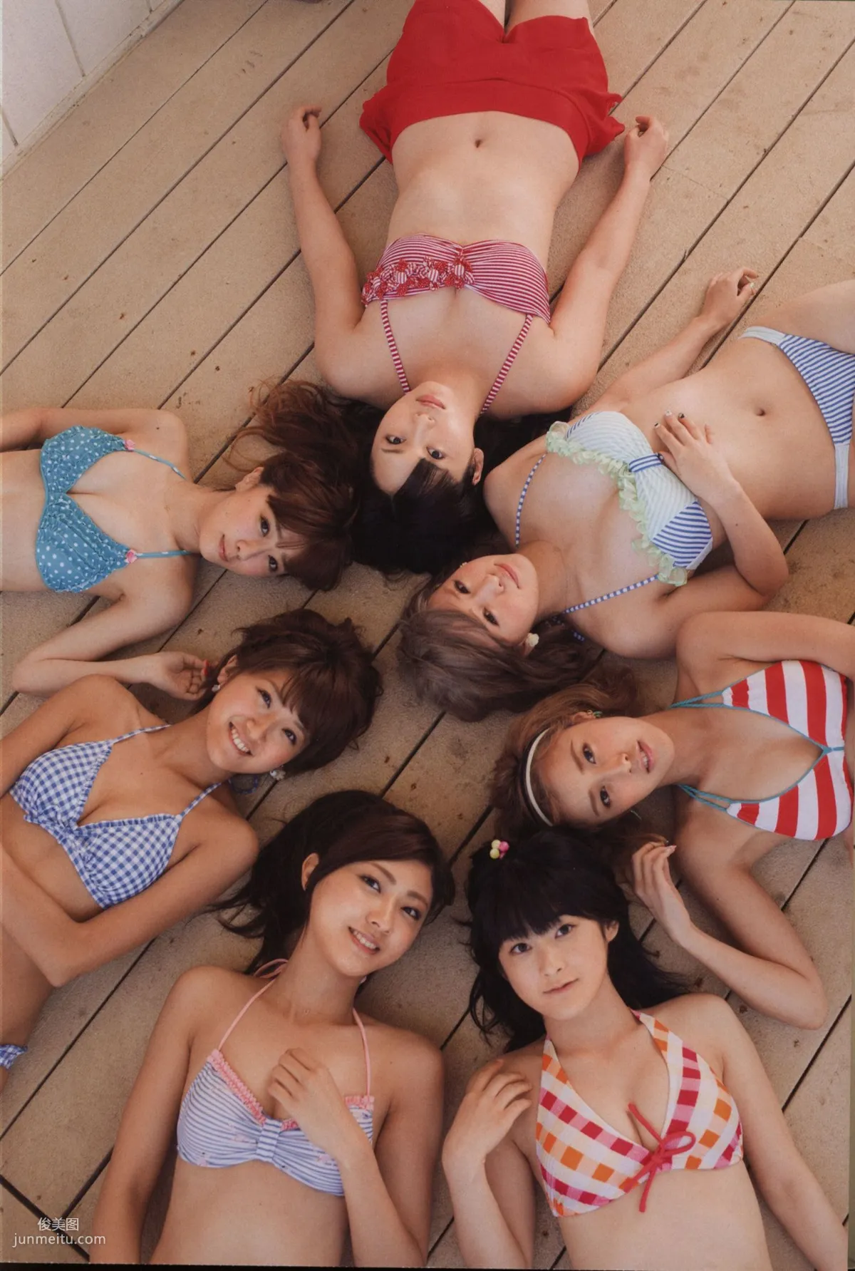 Alo Hello! Berryz 工房 Photobook 2013 [PB写真集]20