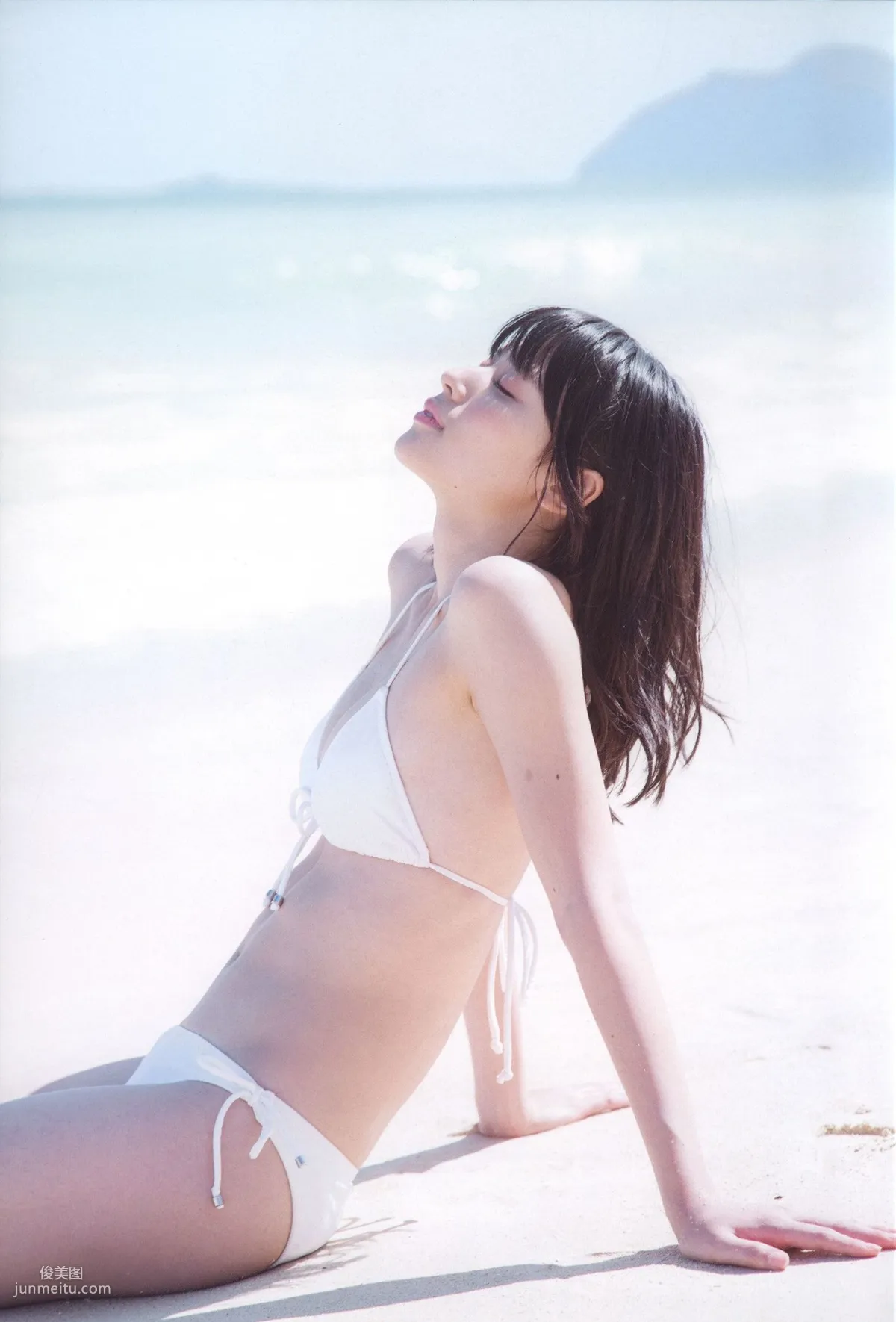 Alo-Hello! ℃-ute Photobook 2014 [PB写真集]75