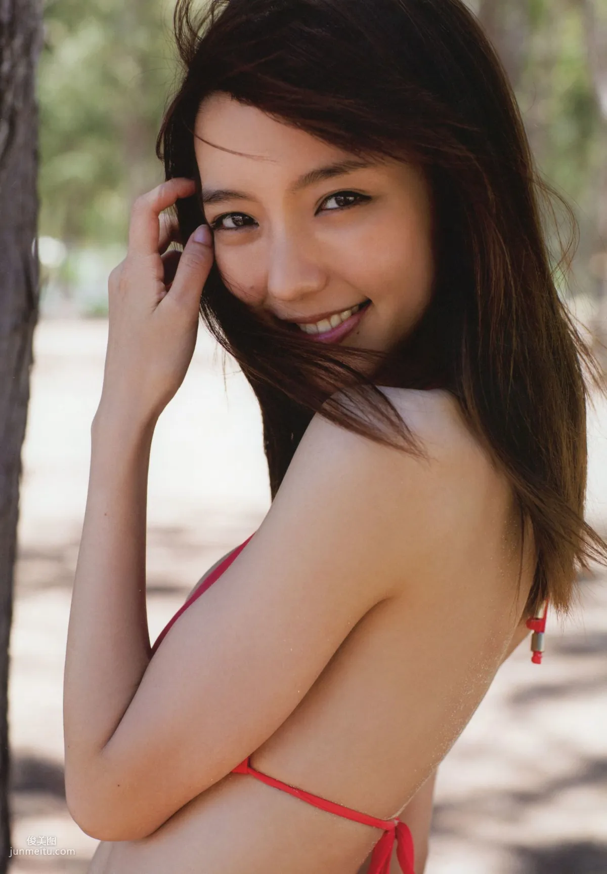 真野恵里菜《Escalation》 [PhotoBook] 写真集81