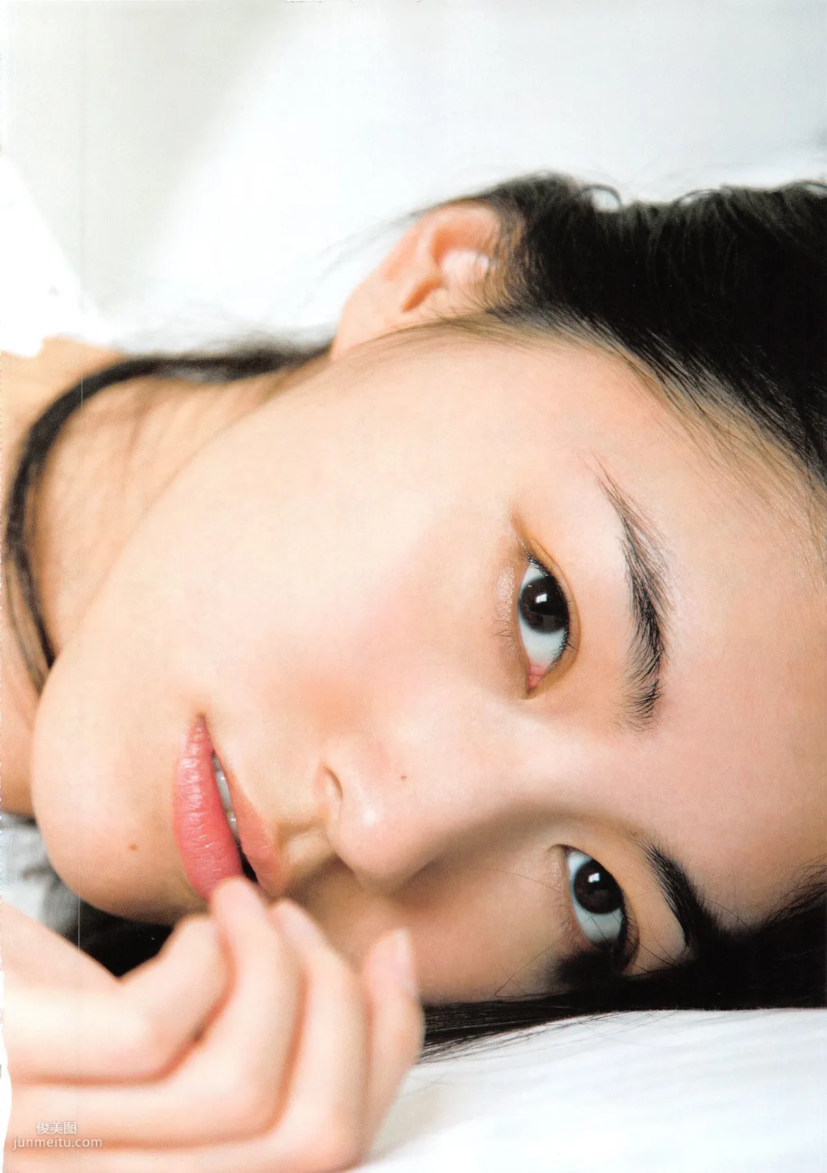 松井珠理奈《Jurina》 [PhotoBook] 写真集96