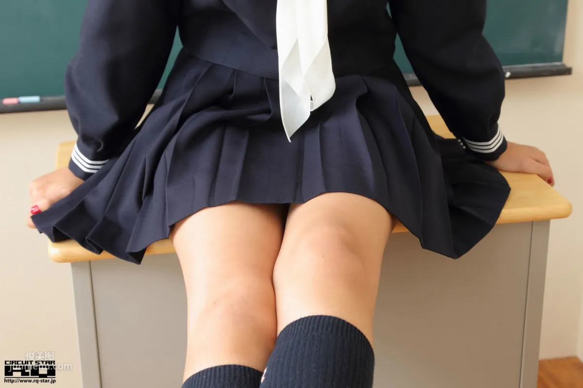 [RQ-STAR] NO.00590 Naoho Ichihashi 市橋直歩 School Girl 写真集32