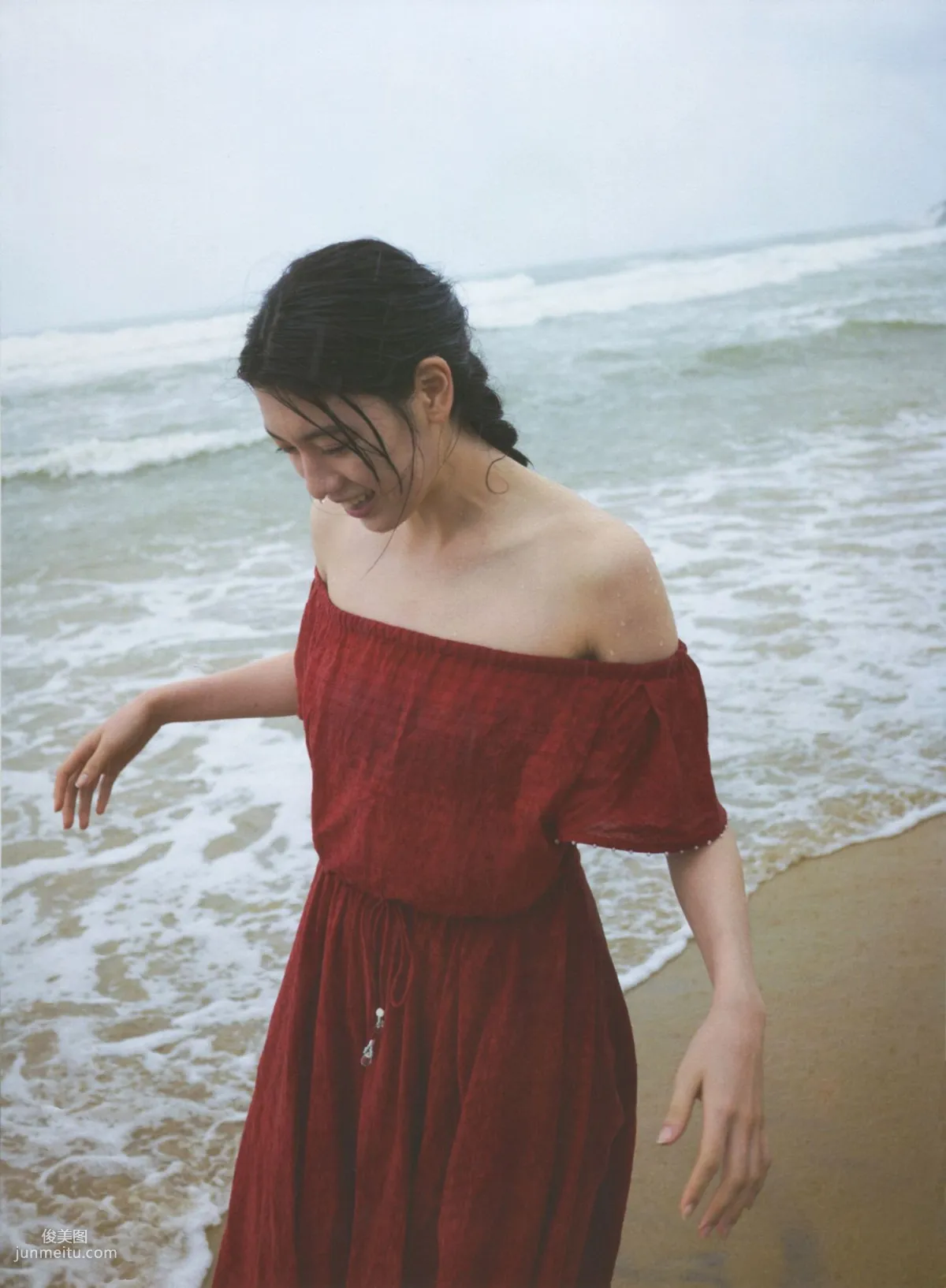 Ayaka Miyoshi 三吉彩花 《わたし》[PB写真集]63