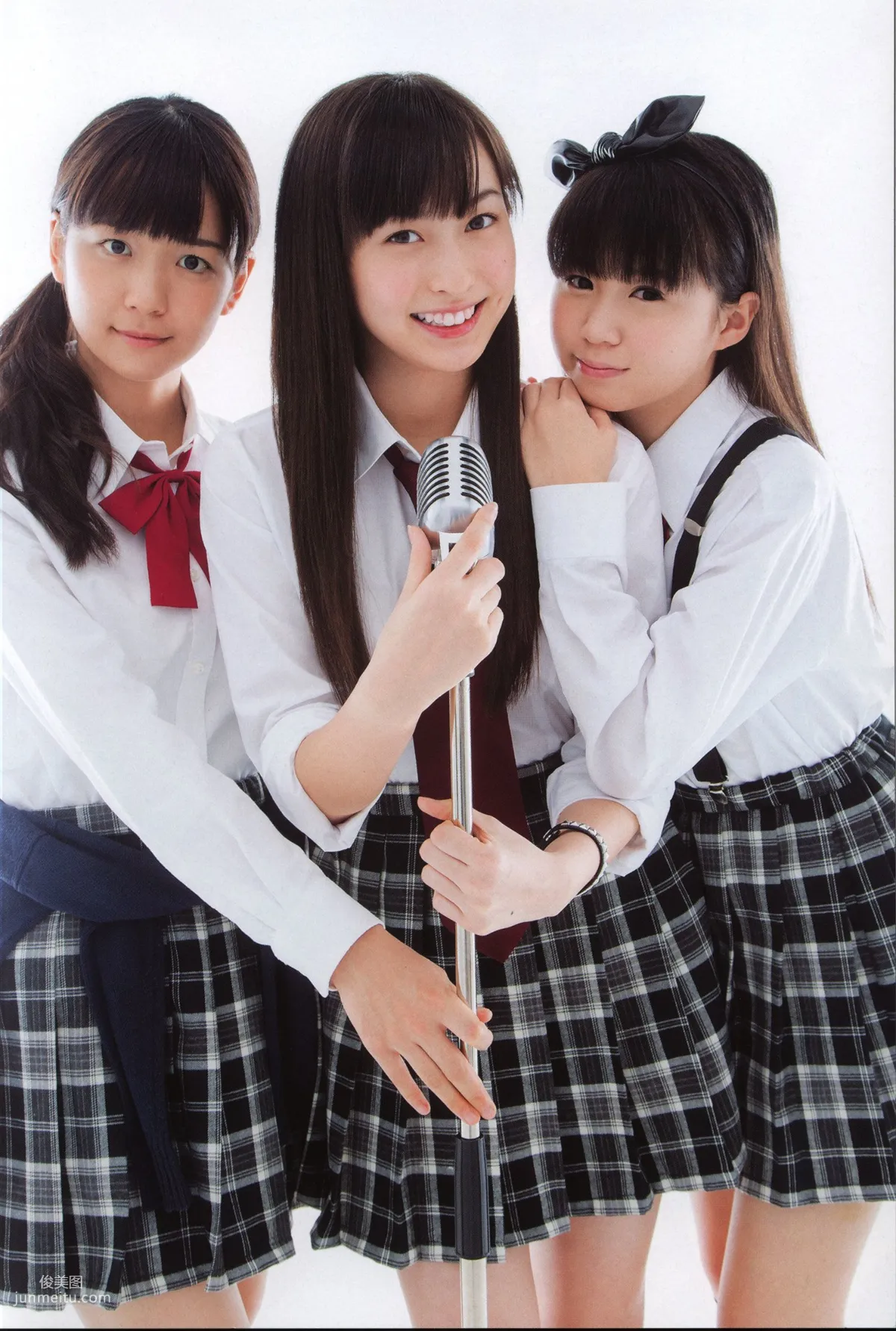 Juice=Juice《OFFICIAL PHOTO BOOK》 [PB] 写真集55