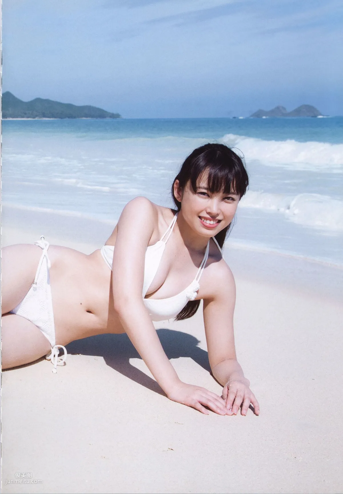 Alo-Hello! ℃-ute Photobook 2014 [PB写真集]57